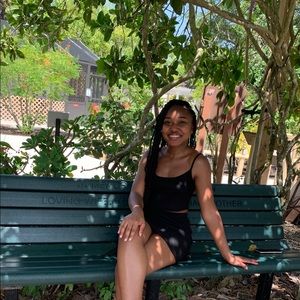 Meet your Posher, Kayla